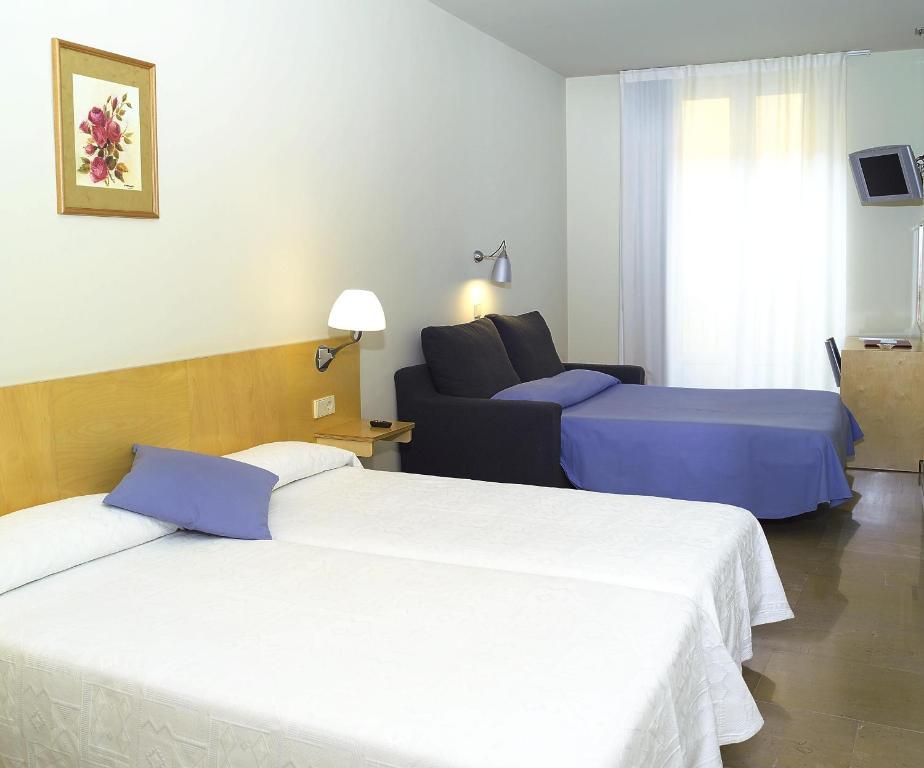 Hotel Rambla Figueres Chambre photo