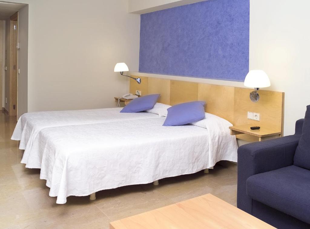 Hotel Rambla Figueres Chambre photo