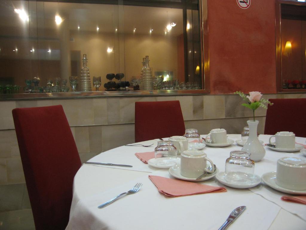 Hotel Rambla Figueres Extérieur photo